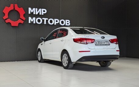 KIA Rio III рестайлинг, 2015 год, 950 000 рублей, 6 фотография