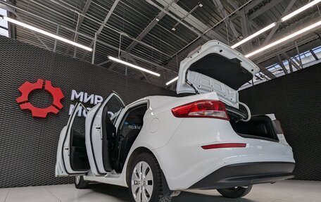 KIA Rio III рестайлинг, 2015 год, 950 000 рублей, 10 фотография