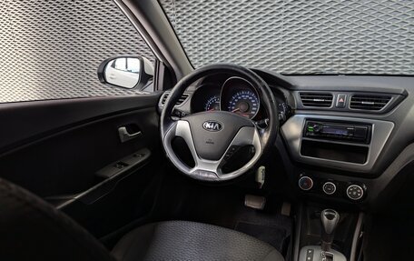 KIA Rio III рестайлинг, 2015 год, 950 000 рублей, 16 фотография