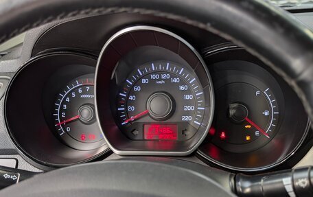 KIA Rio III рестайлинг, 2015 год, 950 000 рублей, 26 фотография