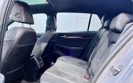 Volkswagen Golf VII, 2021 год, 2 100 000 рублей, 21 фотография