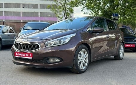 KIA cee'd III, 2013 год, 940 000 рублей, 1 фотография