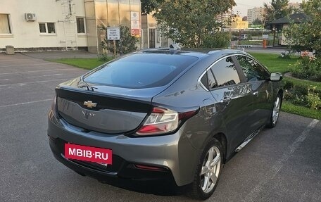 Chevrolet Volt II, 2017 год, 1 730 000 рублей, 2 фотография