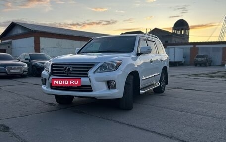 Lexus LX III, 2013 год, 4 590 000 рублей, 7 фотография