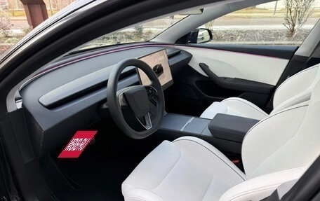 Tesla Model 3 I, 2025 год, 4 650 000 рублей, 2 фотография