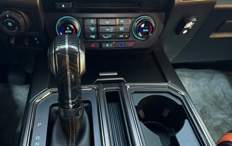 Ford F-150 XIII, 2017 год, 6 200 000 рублей, 25 фотография