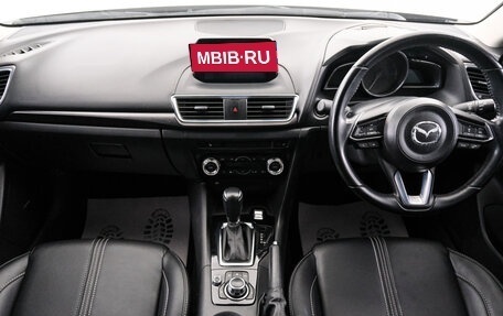 Mazda Axela, 2017 год, 1 749 000 рублей, 10 фотография