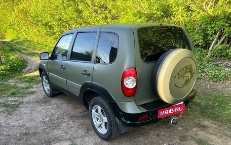 Chevrolet Niva I рестайлинг, 2010 год, 550 000 рублей, 5 фотография