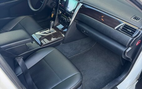 Toyota Camry, 2013 год, 1 840 000 рублей, 6 фотография
