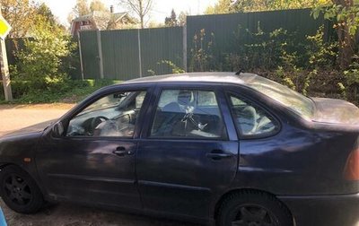 Volkswagen Polo III рестайлинг, 1999 год, 230 000 рублей, 1 фотография