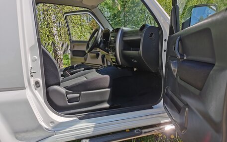 Suzuki Jimny, 2013 год, 1 520 000 рублей, 10 фотография