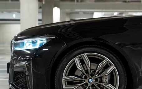 BMW 7 серия, 2019 год, 5 890 000 рублей, 10 фотография