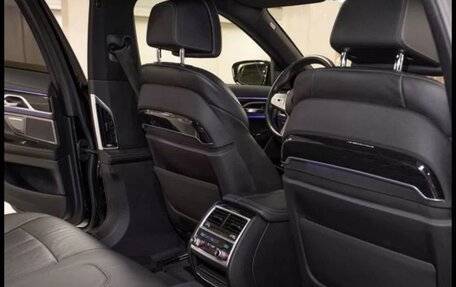 BMW 7 серия, 2019 год, 5 890 000 рублей, 21 фотография