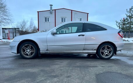 Mercedes-Benz C-Класс, 2006 год, 470 000 рублей, 3 фотография