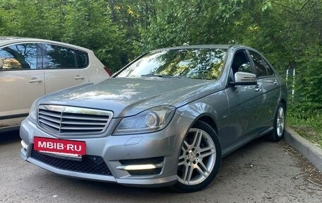 Mercedes-Benz C-Класс, 2011 год, 1 700 000 рублей, 3 фотография