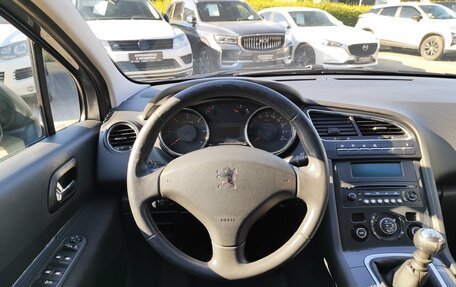 Peugeot 5008 I рестайлинг, 2011 год, 695 000 рублей, 11 фотография