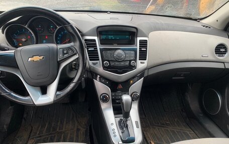 Chevrolet Cruze II, 2012 год, 535 000 рублей, 8 фотография