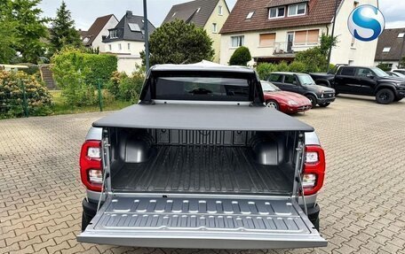 Toyota Hilux VIII, 2025 год, 8 500 000 рублей, 5 фотография