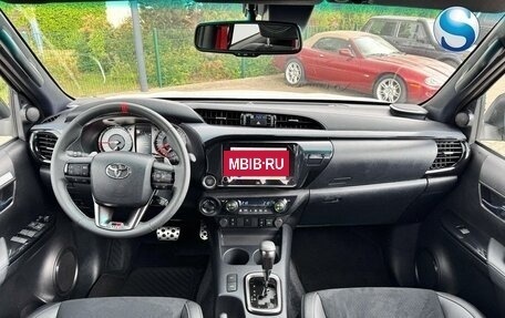 Toyota Hilux VIII, 2025 год, 8 500 000 рублей, 10 фотография