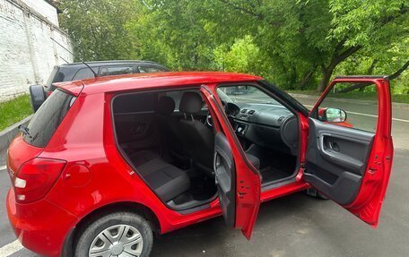 Skoda Fabia II, 2010 год, 670 000 рублей, 4 фотография