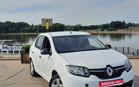 Renault Logan II, 2017 год, 420 000 рублей, 1 фотография