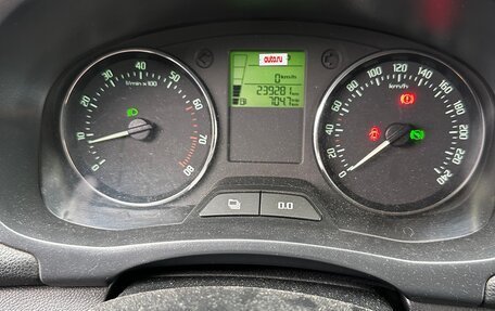 Skoda Fabia II, 2010 год, 670 000 рублей, 10 фотография