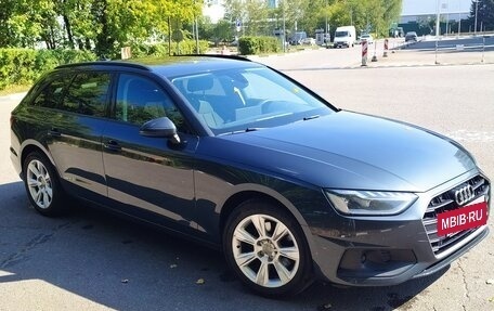 Audi A4, 2020 год, 2 250 000 рублей, 3 фотография