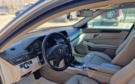 Mercedes-Benz E-Класс, 2010 год, 1 650 000 рублей, 2 фотография