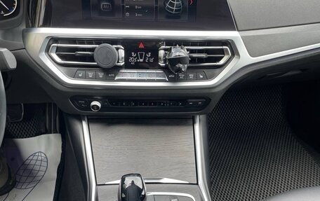 BMW 3 серия, 2020 год, 3 850 000 рублей, 5 фотография