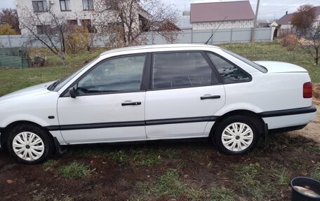 Volkswagen Passat B4, 1995 год, 170 000 рублей, 4 фотография