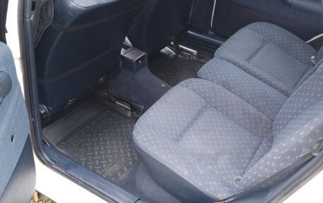 Volkswagen Passat B4, 1995 год, 170 000 рублей, 5 фотография