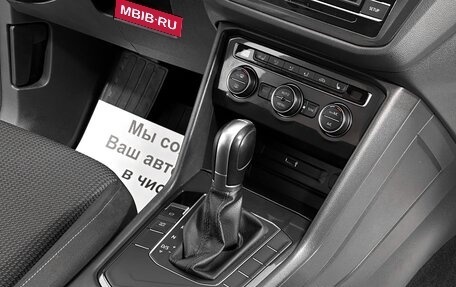 Volkswagen Tiguan II, 2017 год, 1 799 000 рублей, 11 фотография