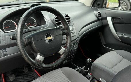 Chevrolet Aveo III, 2010 год, 425 500 рублей, 8 фотография