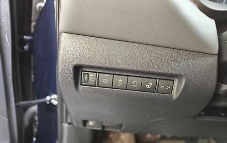 Toyota Harrier, 2021 год, 3 060 446 рублей, 9 фотография