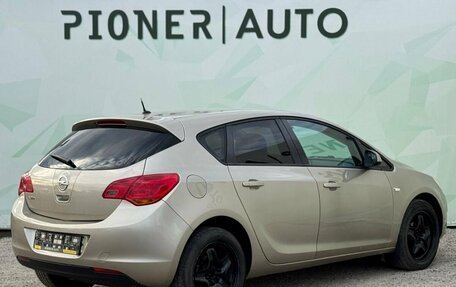 Opel Astra J, 2011 год, 715 000 рублей, 6 фотография