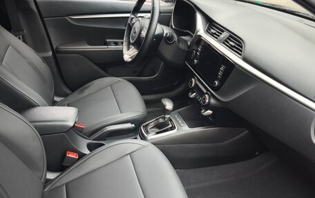KIA Rio IV, 2020 год, 2 100 000 рублей, 8 фотография