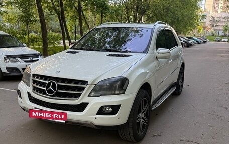 Mercedes-Benz M-Класс, 2010 год, 1 600 000 рублей, 2 фотография