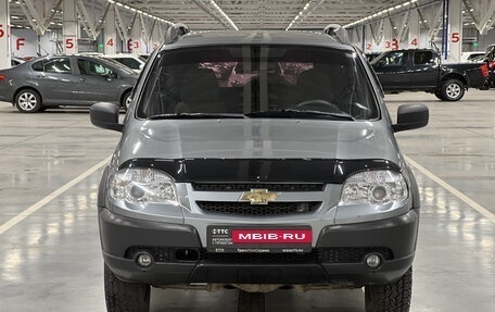 Chevrolet Niva I рестайлинг, 2013 год, 576 000 рублей, 2 фотография