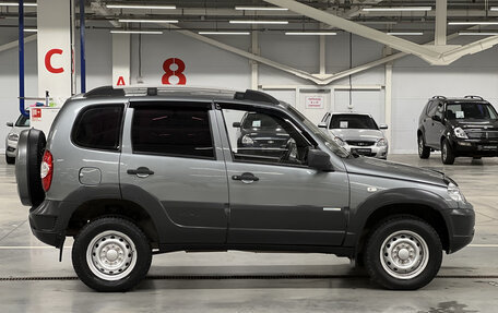 Chevrolet Niva I рестайлинг, 2013 год, 576 000 рублей, 5 фотография