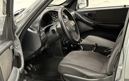 Chevrolet Niva I рестайлинг, 2013 год, 576 000 рублей, 20 фотография