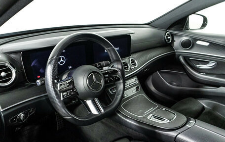 Mercedes-Benz E-Класс, 2021 год, 4 425 000 рублей, 11 фотография