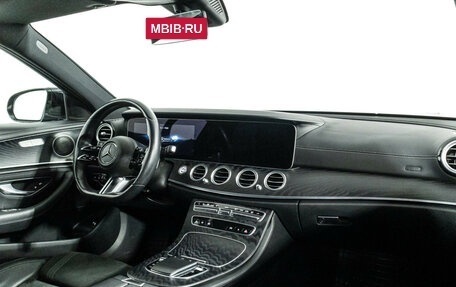 Mercedes-Benz E-Класс, 2021 год, 4 425 000 рублей, 9 фотография