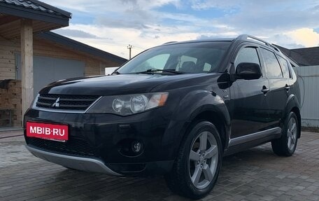 Mitsubishi Outlander III рестайлинг 3, 2008 год, 1 250 000 рублей, 1 фотография