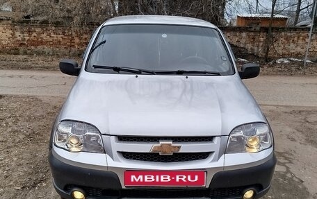 Chevrolet Niva I рестайлинг, 2012 год, 450 000 рублей, 1 фотография