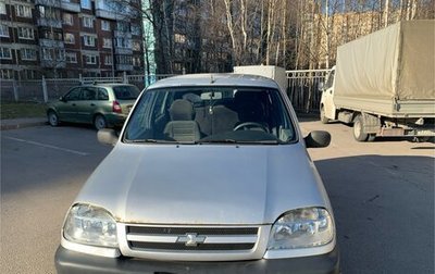 Chevrolet Niva I рестайлинг, 2003 год, 225 000 рублей, 1 фотография