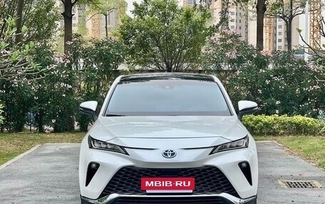 Toyota Harrier, 2022 год, 3 000 446 рублей, 2 фотография