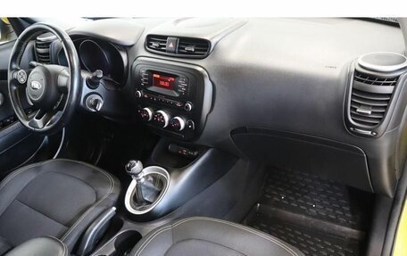 KIA Soul II рестайлинг, 2015 год, 1 140 000 рублей, 5 фотография
