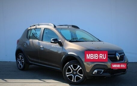 Renault Sandero II рестайлинг, 2019 год, 1 200 000 рублей, 3 фотография