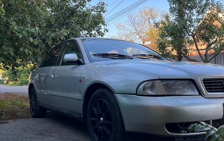 Audi A4, 1996 год, 290 000 рублей, 2 фотография
