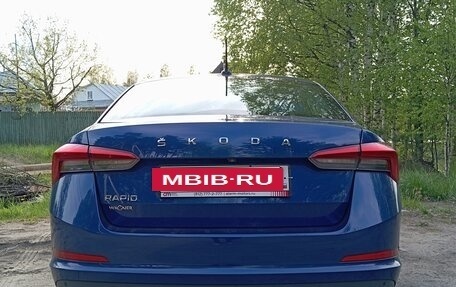Skoda Rapid II, 2021 год, 2 000 000 рублей, 2 фотография